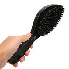 Cepillo de Ondas Negras: Barba y Cabello para Todos